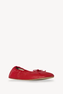 Round Ballet Flat